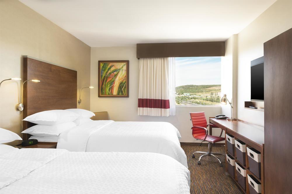 Four Points By Sheraton Queretaro Norte Buitenkant foto