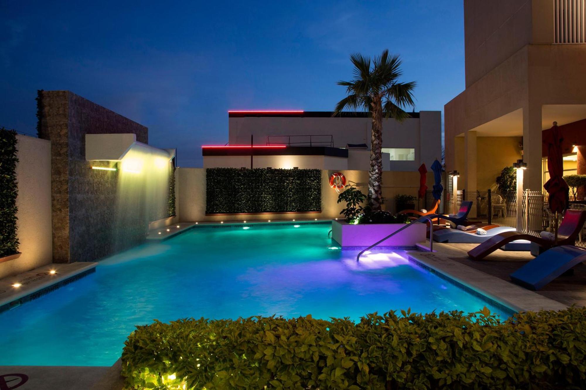 Four Points By Sheraton Queretaro Norte Buitenkant foto