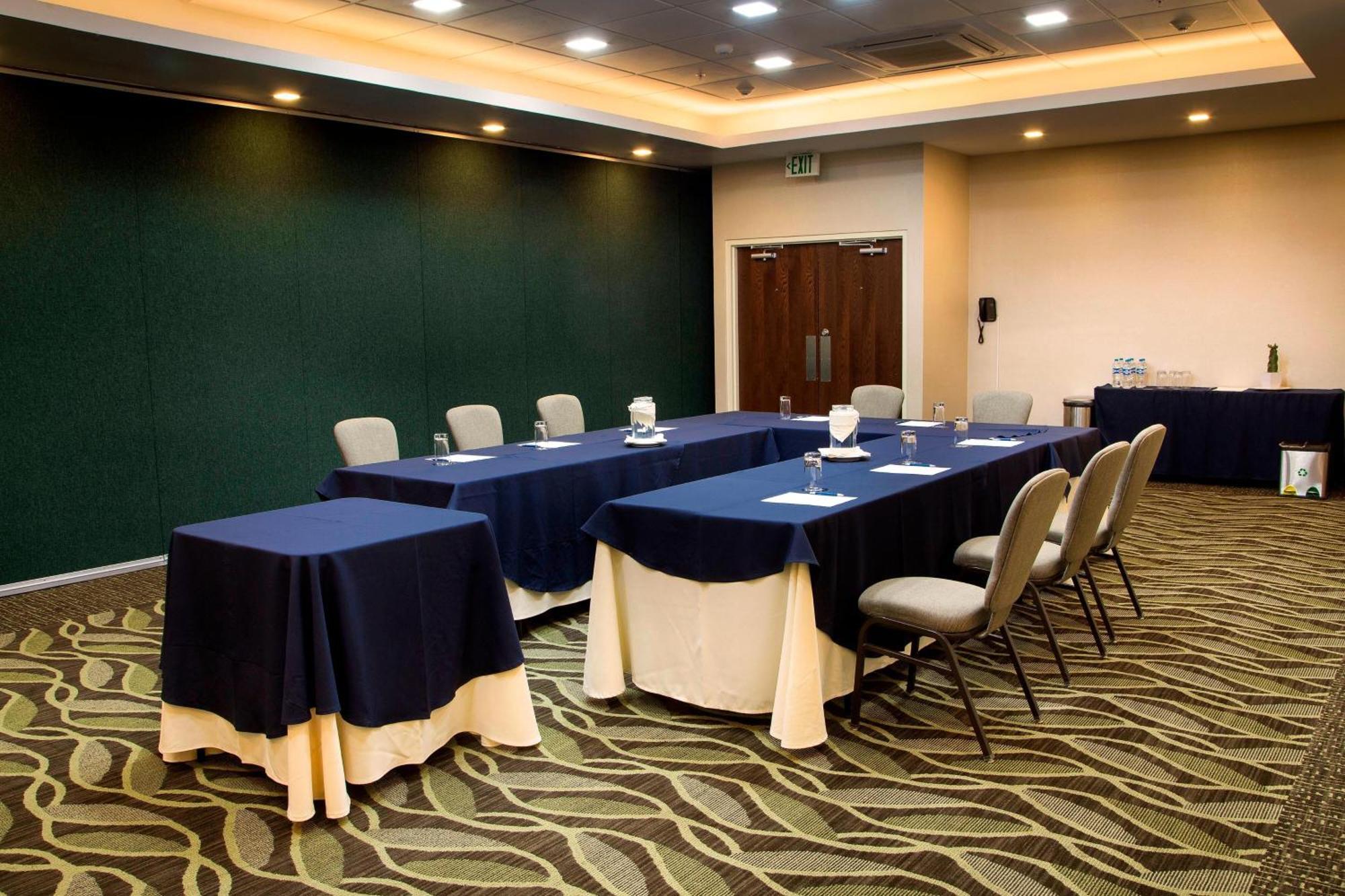 Four Points By Sheraton Queretaro Norte Buitenkant foto