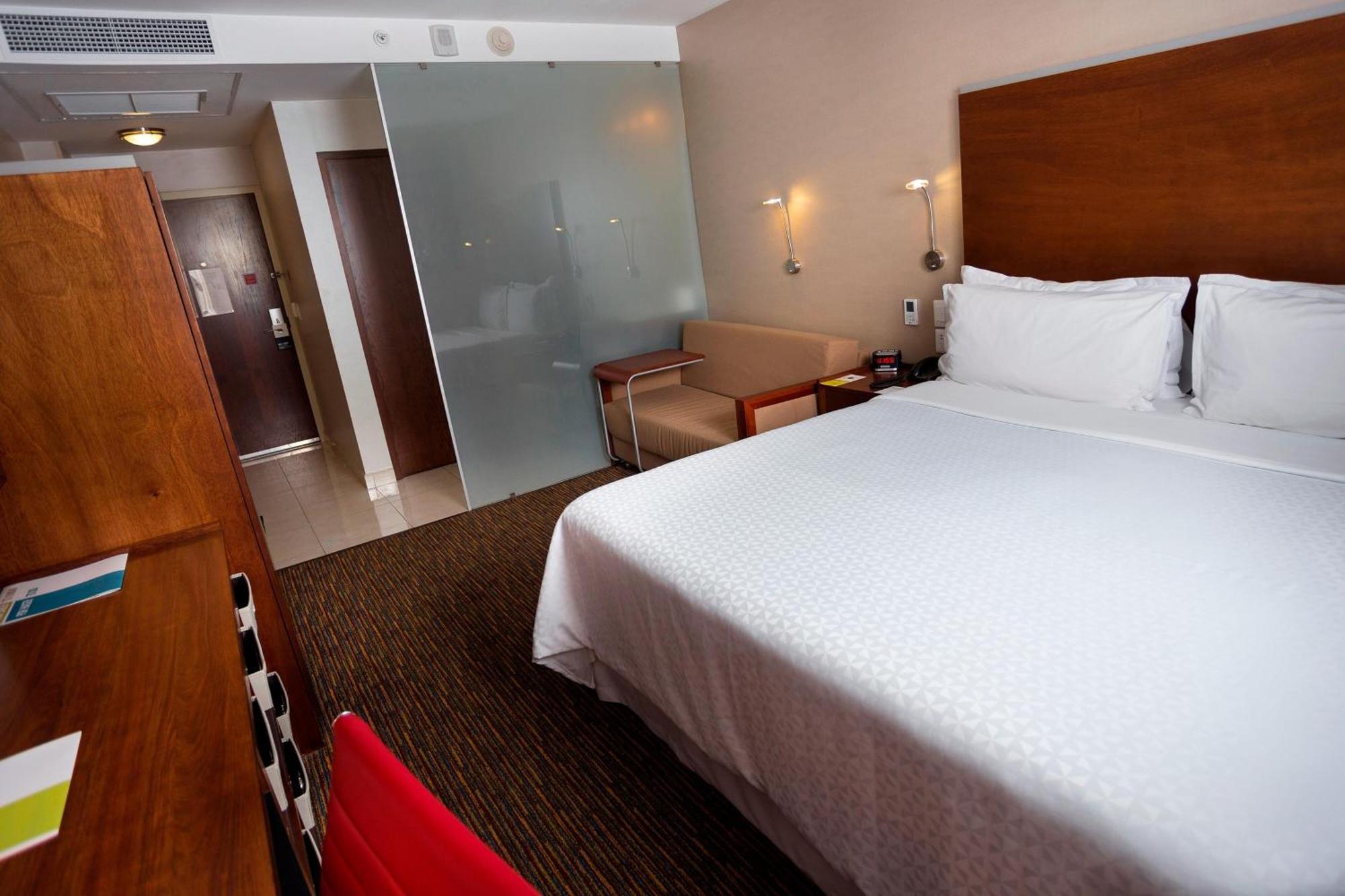 Four Points By Sheraton Queretaro Norte Buitenkant foto