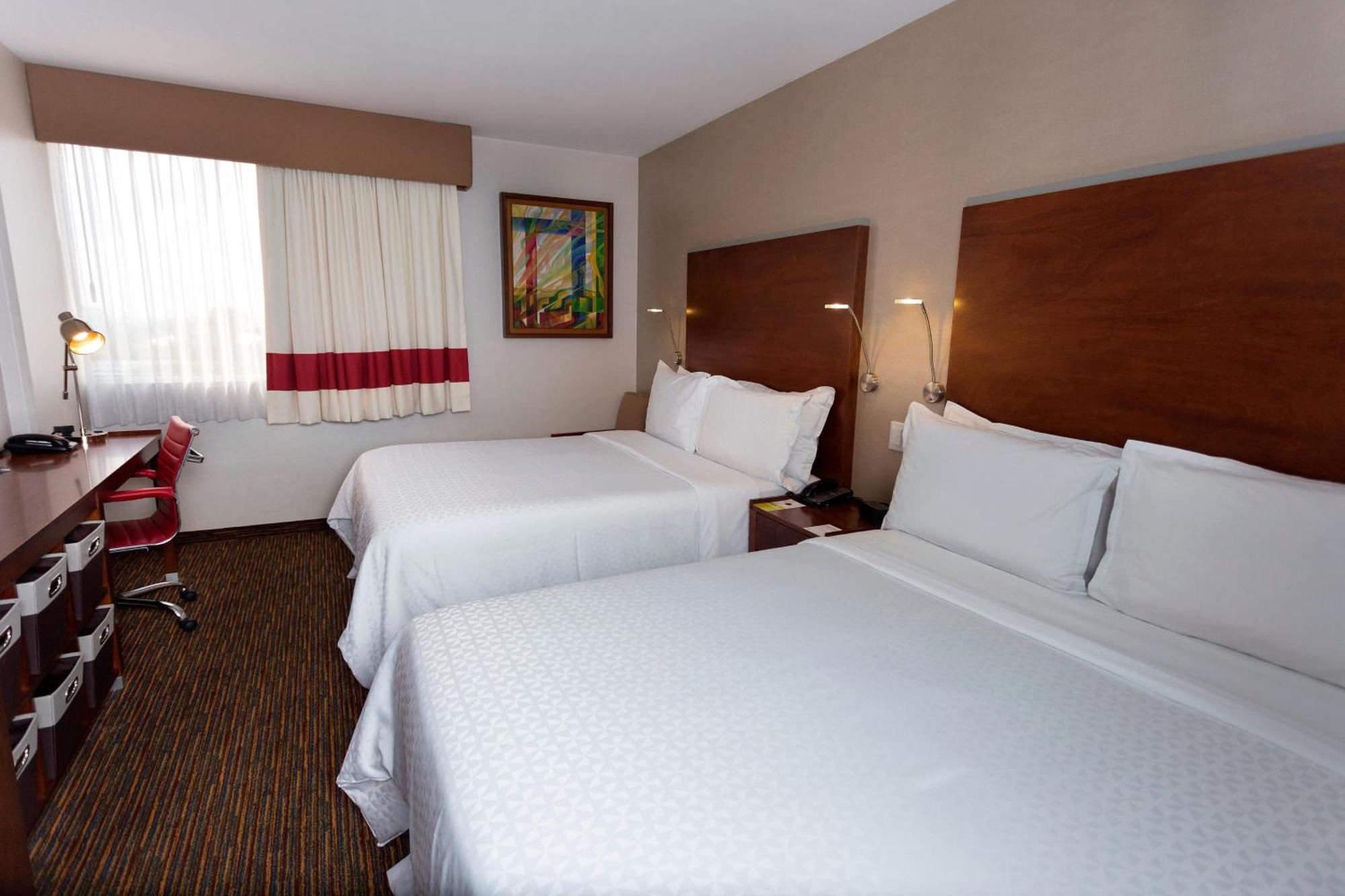 Four Points By Sheraton Queretaro Norte Buitenkant foto