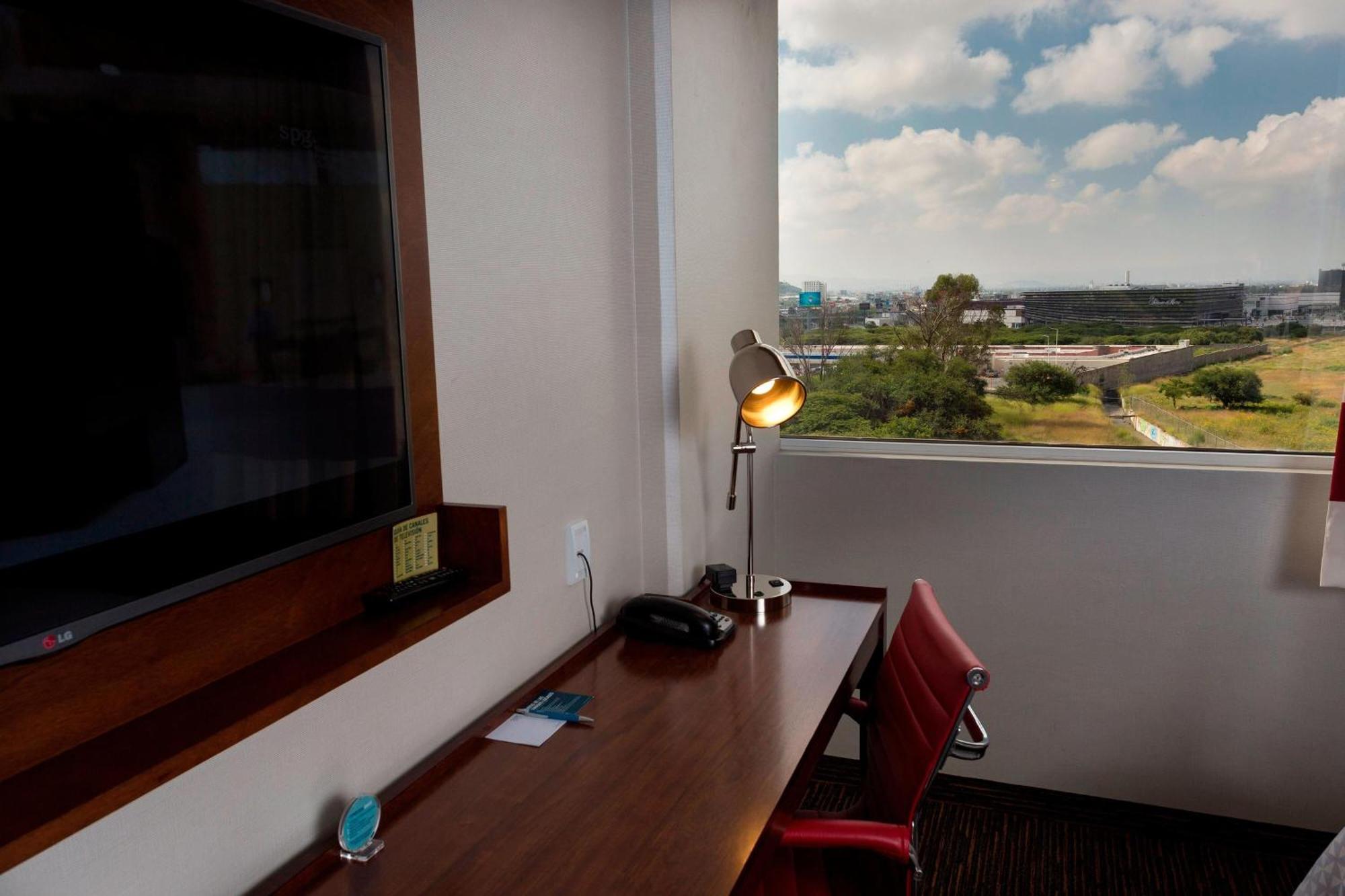 Four Points By Sheraton Queretaro Norte Buitenkant foto